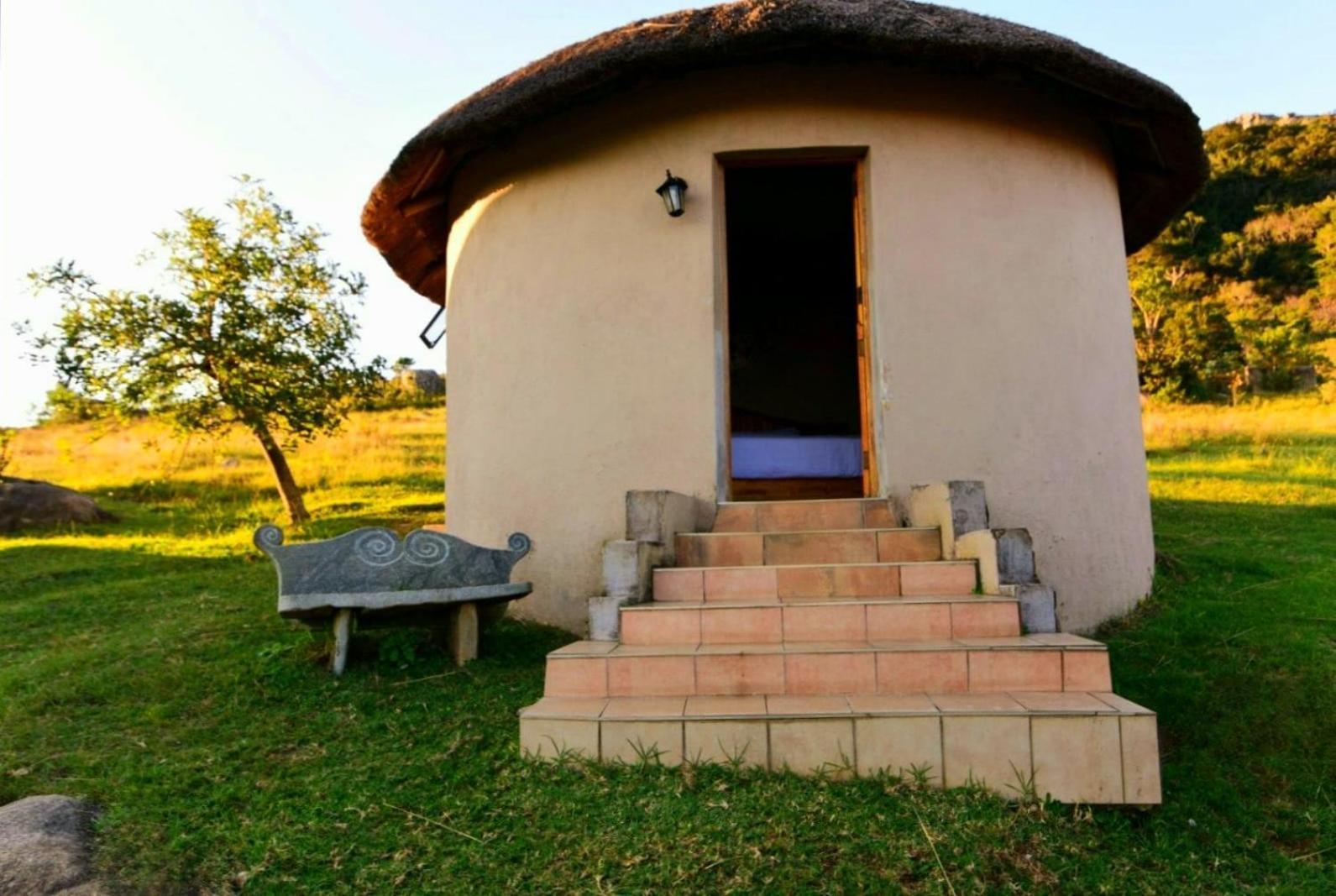 Sobantu Guest Farm Guest House Piggs Peak Exterior photo